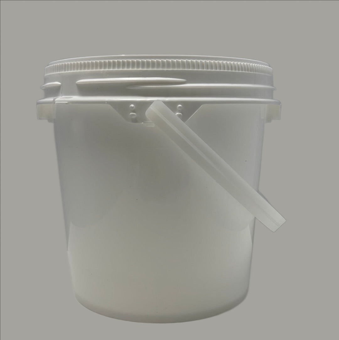 1.25 Gallon Picking Bucket