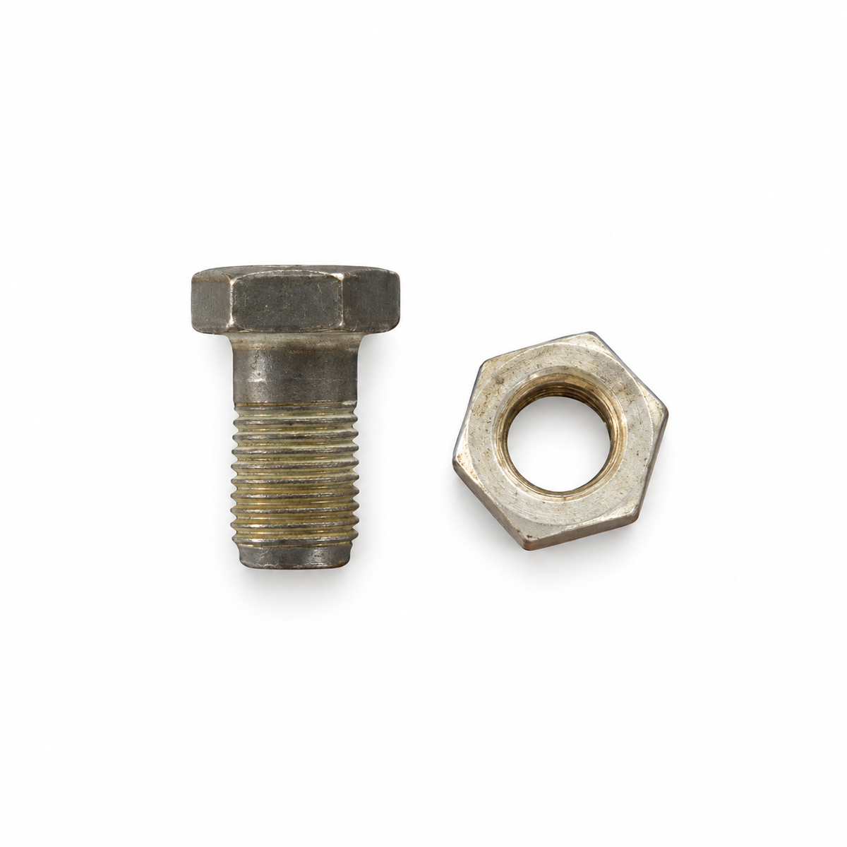 Vaca 470210 Vine Center Bolt & Nut for Older Model Shears — product on white background