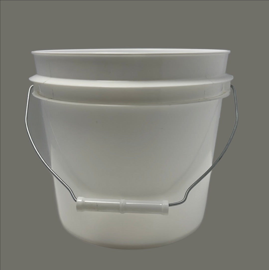 1 Gallon Picking Bucket