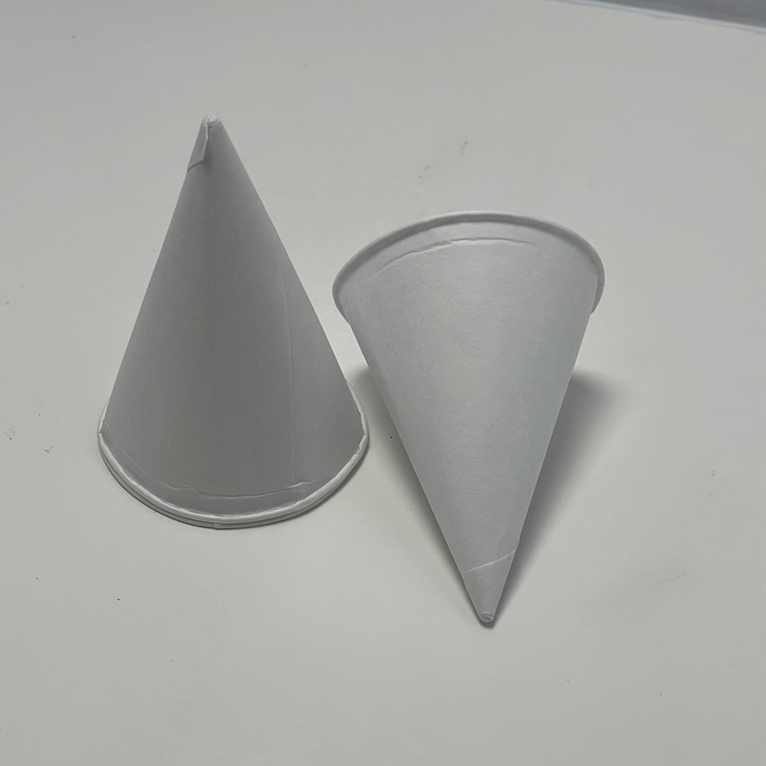 Paper cone cups (5940)